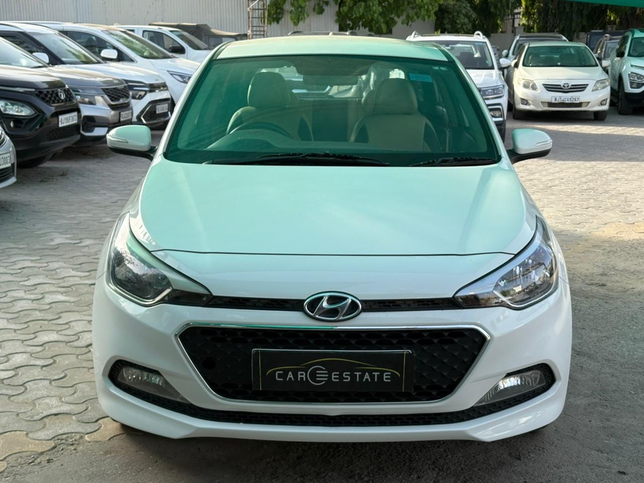 Hyundai i20 Sportz 2017 Model in Petrol