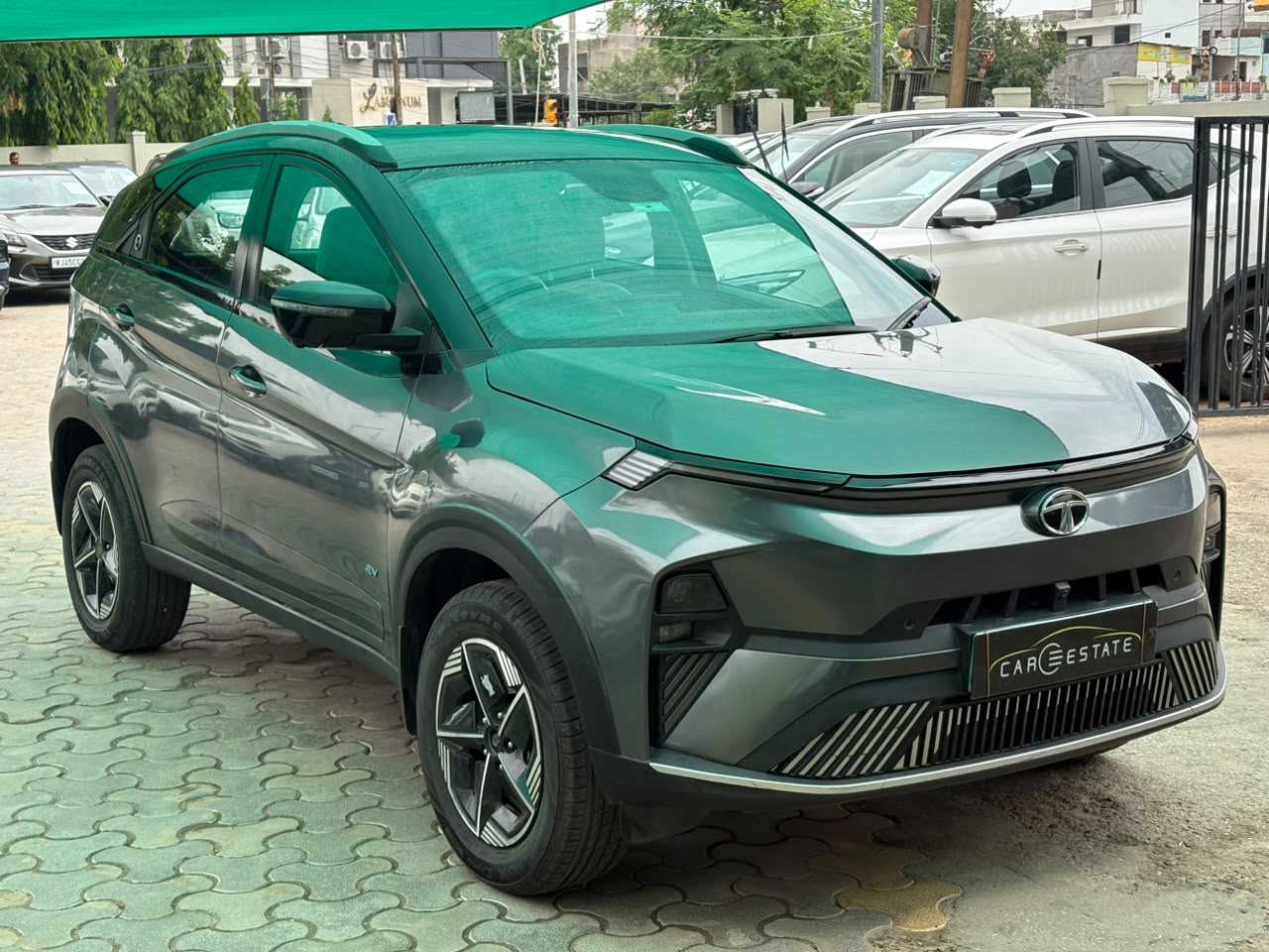 Tata Nexon EV Empowered MR 30Wt Battery 2023-24 Model in EV
