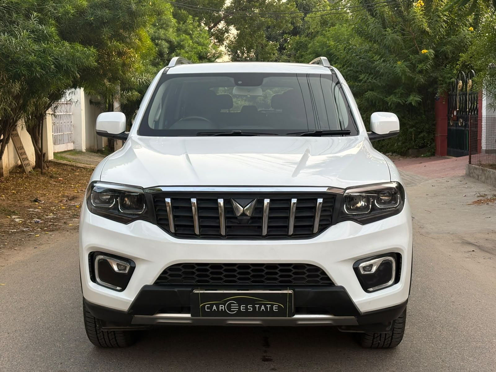 Mahindra Scorpio N G Z8 2WD AT 7S  2023 Dec Model in Petrol