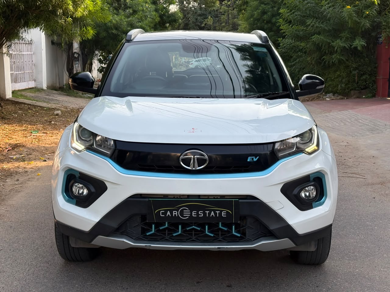 Tata Nexon EV XZA+ 2.0 Lux AT 2023 Model in EV